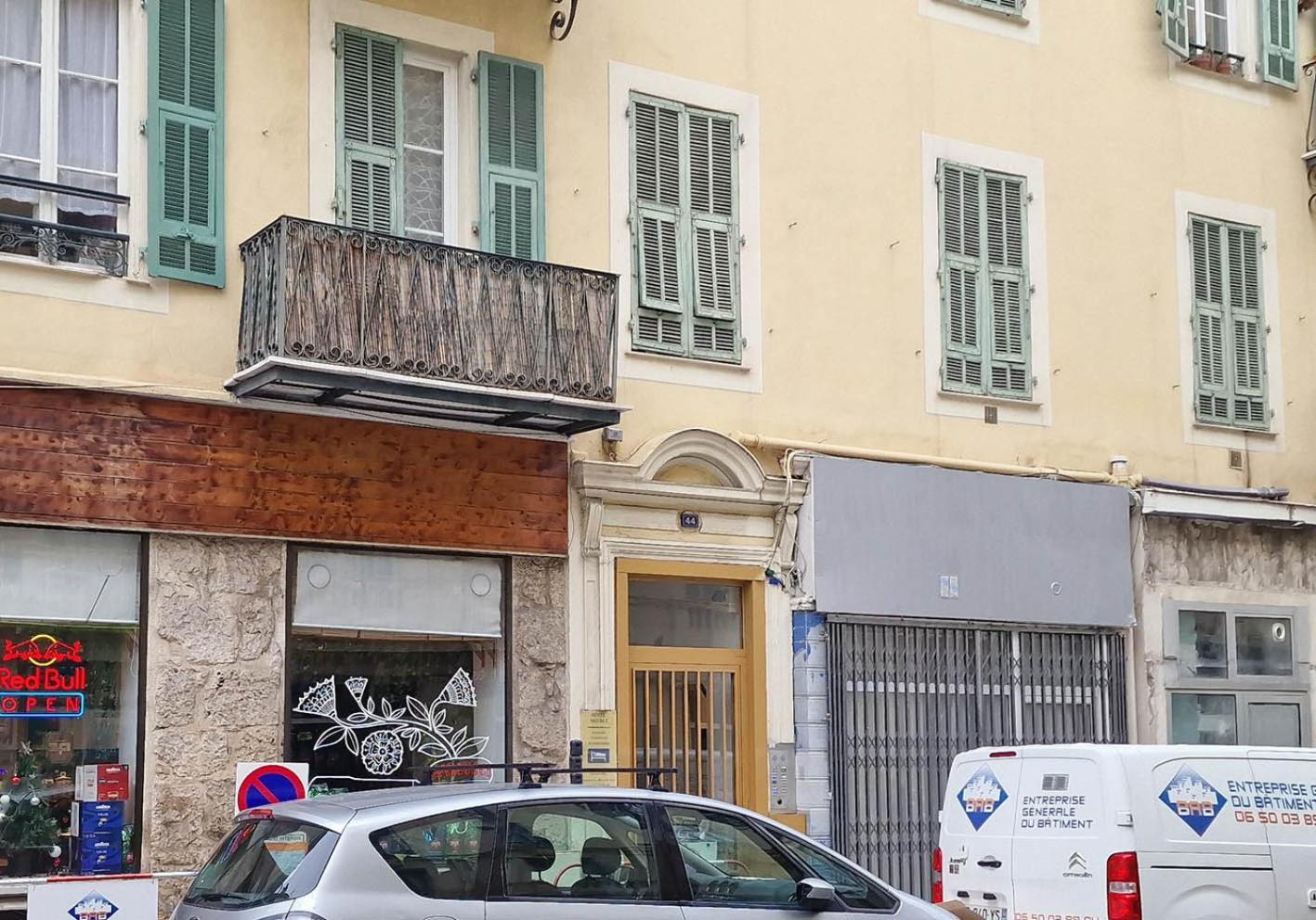 Appartement Tres Joli Loft Au Coeur De Nice